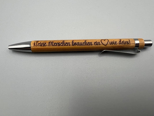 Kugelschreiber aus Bambusholz Personalisiert, Personalisierbar mit Namen oder Wunschbeschriftung