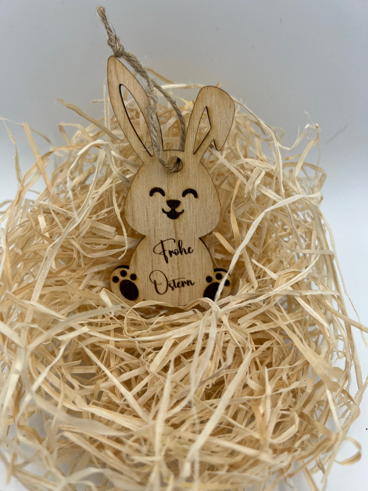 Osteranhänger aus Holz, Frohe Ostern oder auch mit Namen Personalisiert