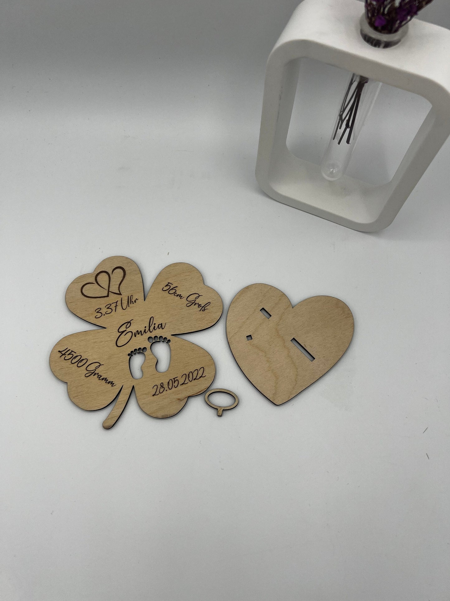 Geldgeschenk Geburt, Schwangerschaft, Kleeblatt aus Holz, mit Gebutsdaten, Geschenke zu Nachwuchs, zur Babyparty oder Taufe