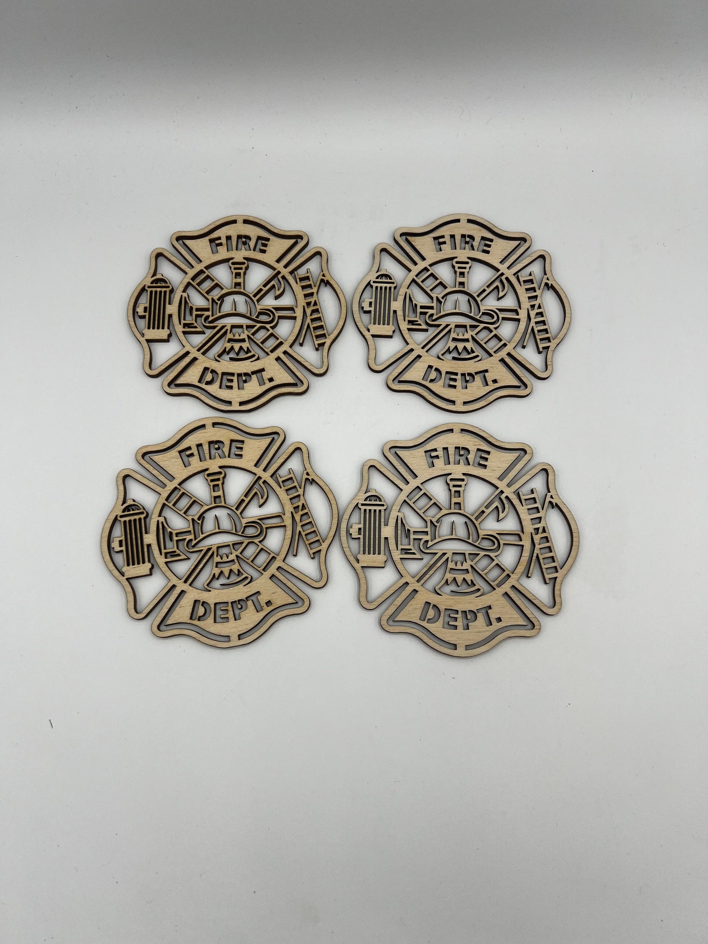 Glasuntersetzer Feuerwehr , Glasuntersetzer Holz , 4 stück Untersetzer, Geburtstaggeschenk , Geburtstag , Feier , Hochzeit