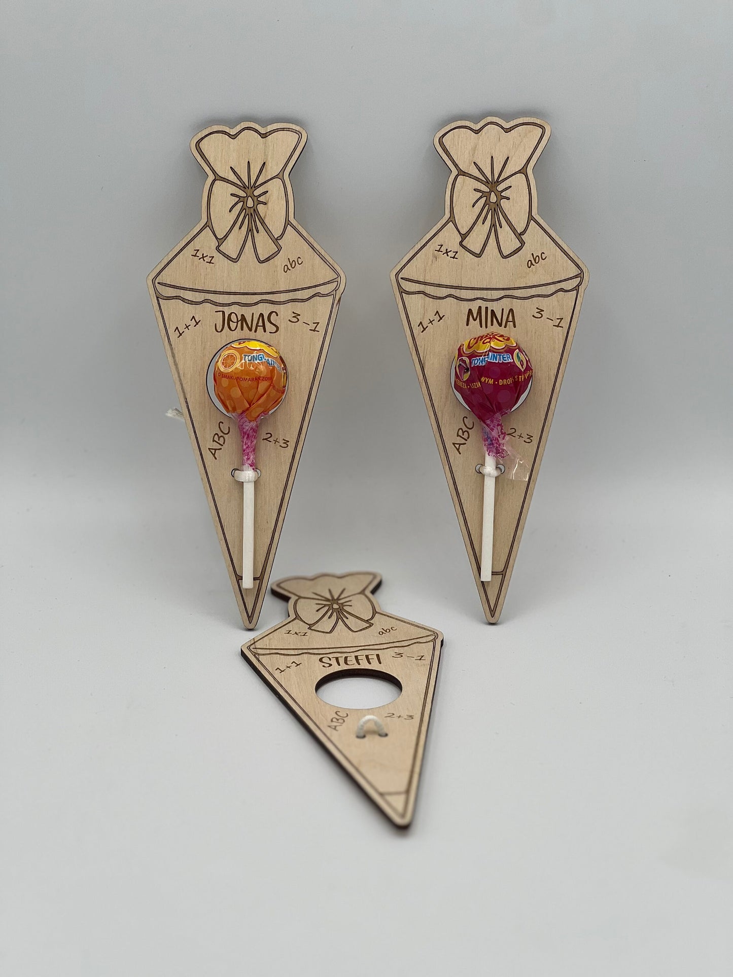 Geschenk zur Einschulung ,Schultüte aus Holz , Geschenkidee Zuckertüte Lolli, Schulkind Gastgeschenk, Schulanfang, Personalisiertes Geschenk