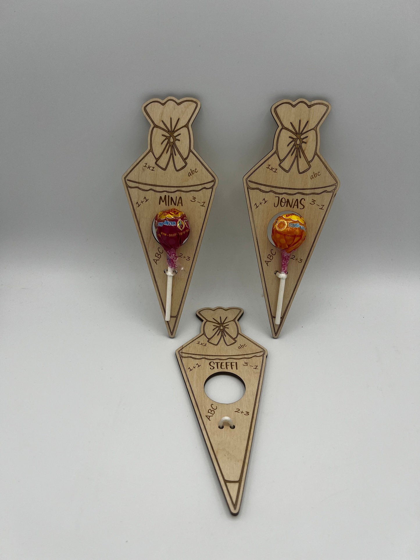 Geschenk zur Einschulung ,Schultüte aus Holz , Geschenkidee Zuckertüte Lolli, Schulkind Gastgeschenk, Schulanfang, Personalisiertes Geschenk