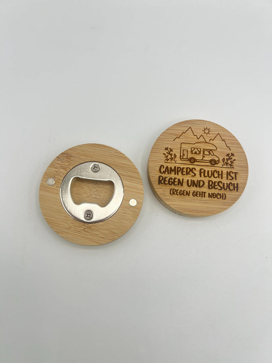 Flaschenöffner aus Holz, auf Wunsch personalisiert. 60mm Durchmesser mit Lasergravur