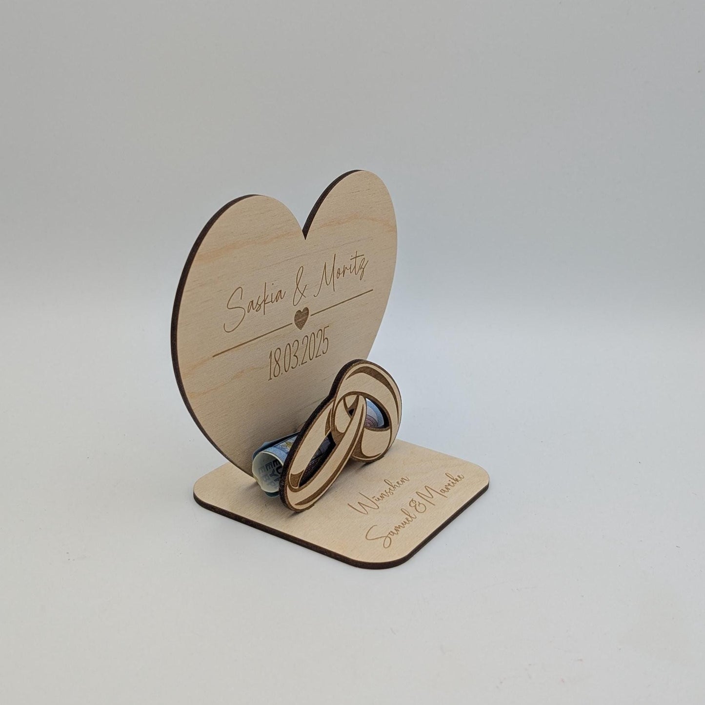 Geldgeschenk aus Holz zur Hochzeit, Personalisiert mit Namen und Datum