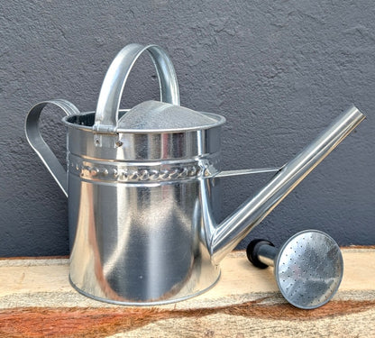 Arrosoir métallique personnalisé pour anniversaire - 6,5L avec nom et âge personnalisés