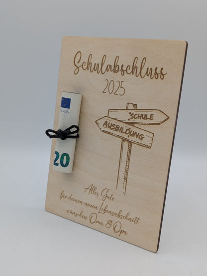 Personalisierte Holz-Geschenkkarte zum Schulabschluss – Kreatives Geldgeschenk aus Birkenholz
