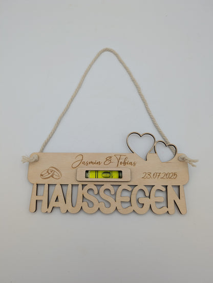 Bénédiction de maison personnalisée en bois – avec libellule en guise de niveau à bulle