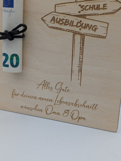Personalisierte Holz-Geschenkkarte zum Schulabschluss – Kreatives Geldgeschenk aus Birkenholz