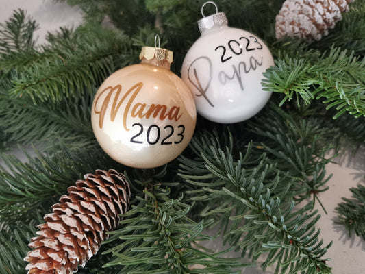Weihnachtskugel Mama 2023, Papa 2023 6cm Personalisiert, Christbaumkugel, Weihnachten, Chrismas, Geschenk,