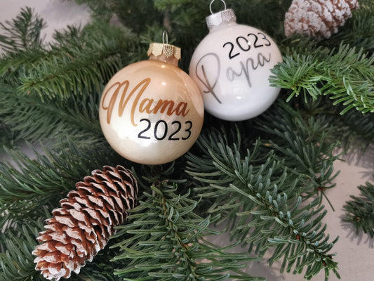 Weihnachtskugel Mama 2023, Papa 2023 6cm Personalisiert, Christbaumkugel, Weihnachten, Chrismas, Geschenk,