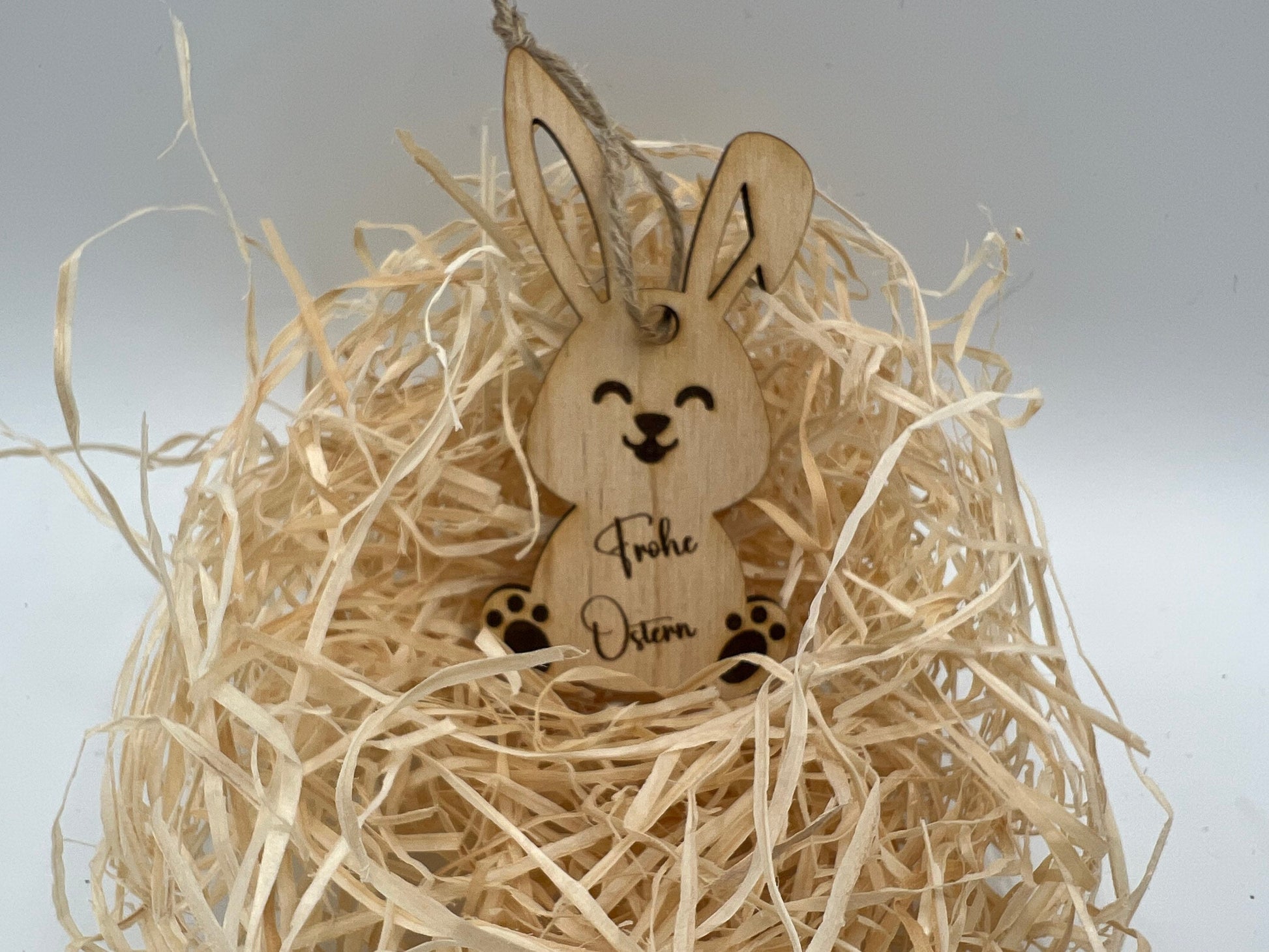 Osteranhänger aus Holz, Frohe Ostern oder auch mit Namen Personalisiert