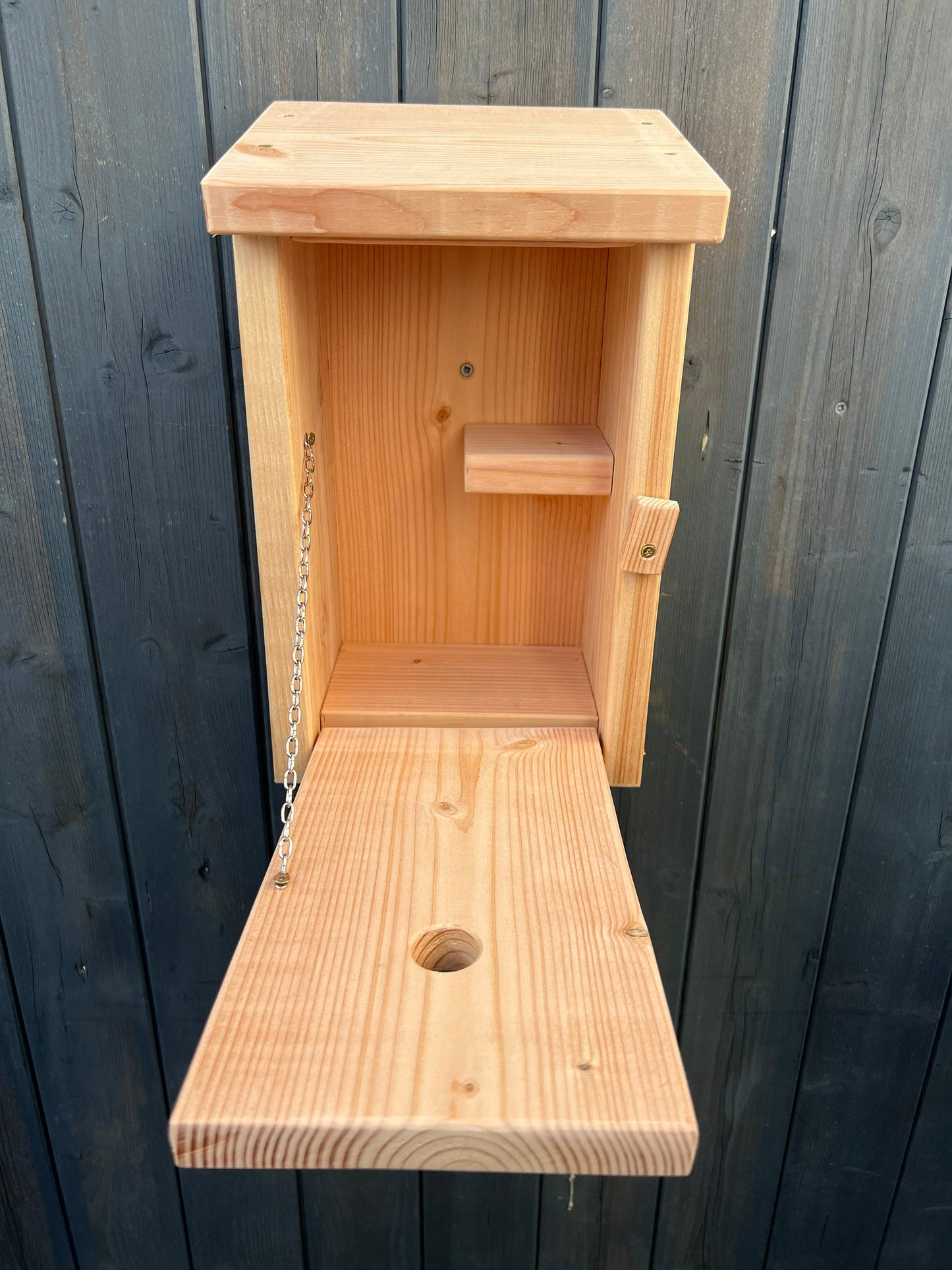 Minibar Vogelhaus aus Lärche, Zwitscherkasten, Nistkasten, Geschenk für ihn, Vatertag, lustiges Geburtstagsgeschenk, Geschenkidee Grillparty