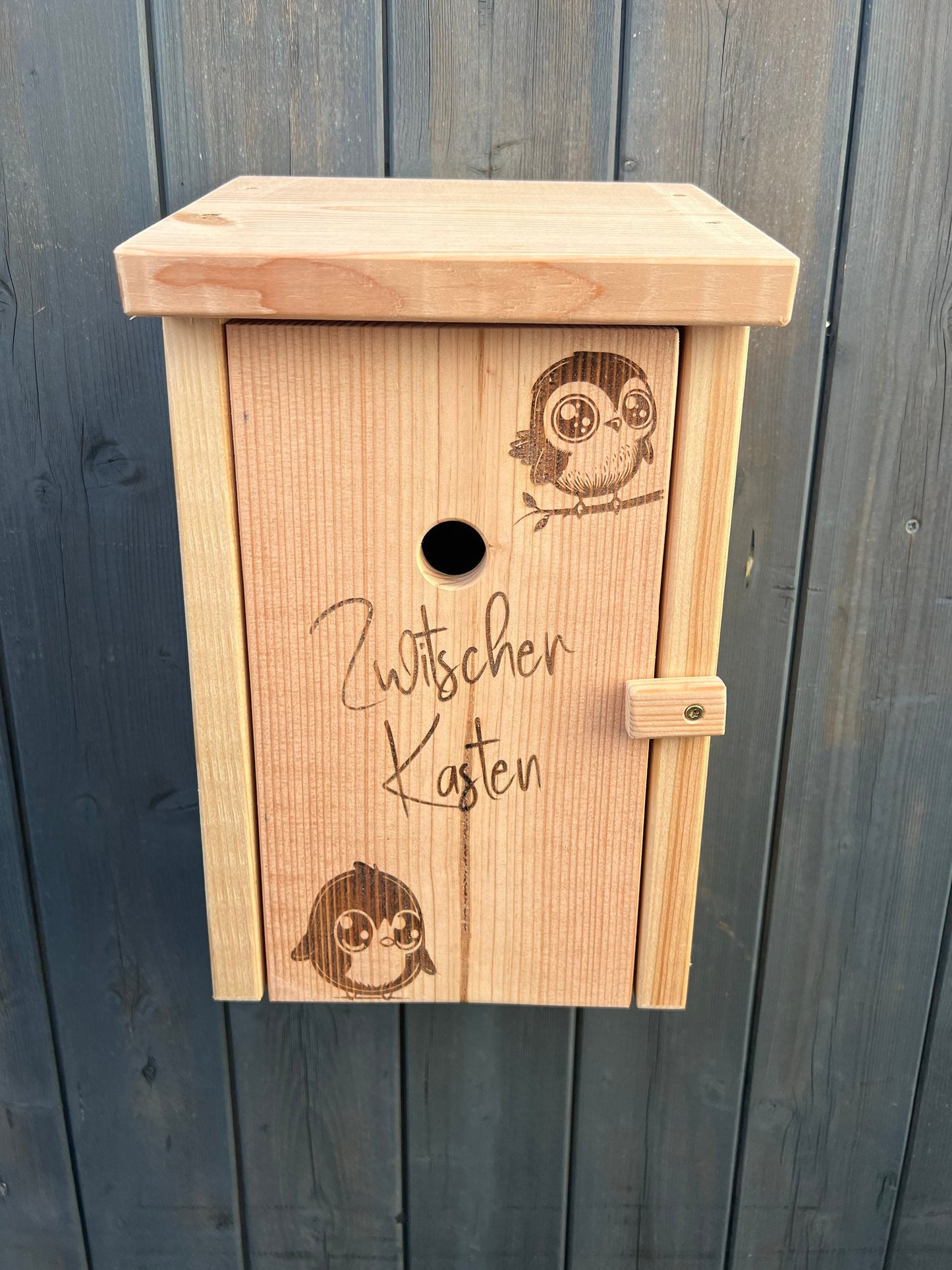 Minibar Vogelhaus aus Lärche, Zwitscherkasten, Nistkasten, Geschenk für ihn, Vatertag, lustiges Geburtstagsgeschenk, Geschenkidee Grillparty