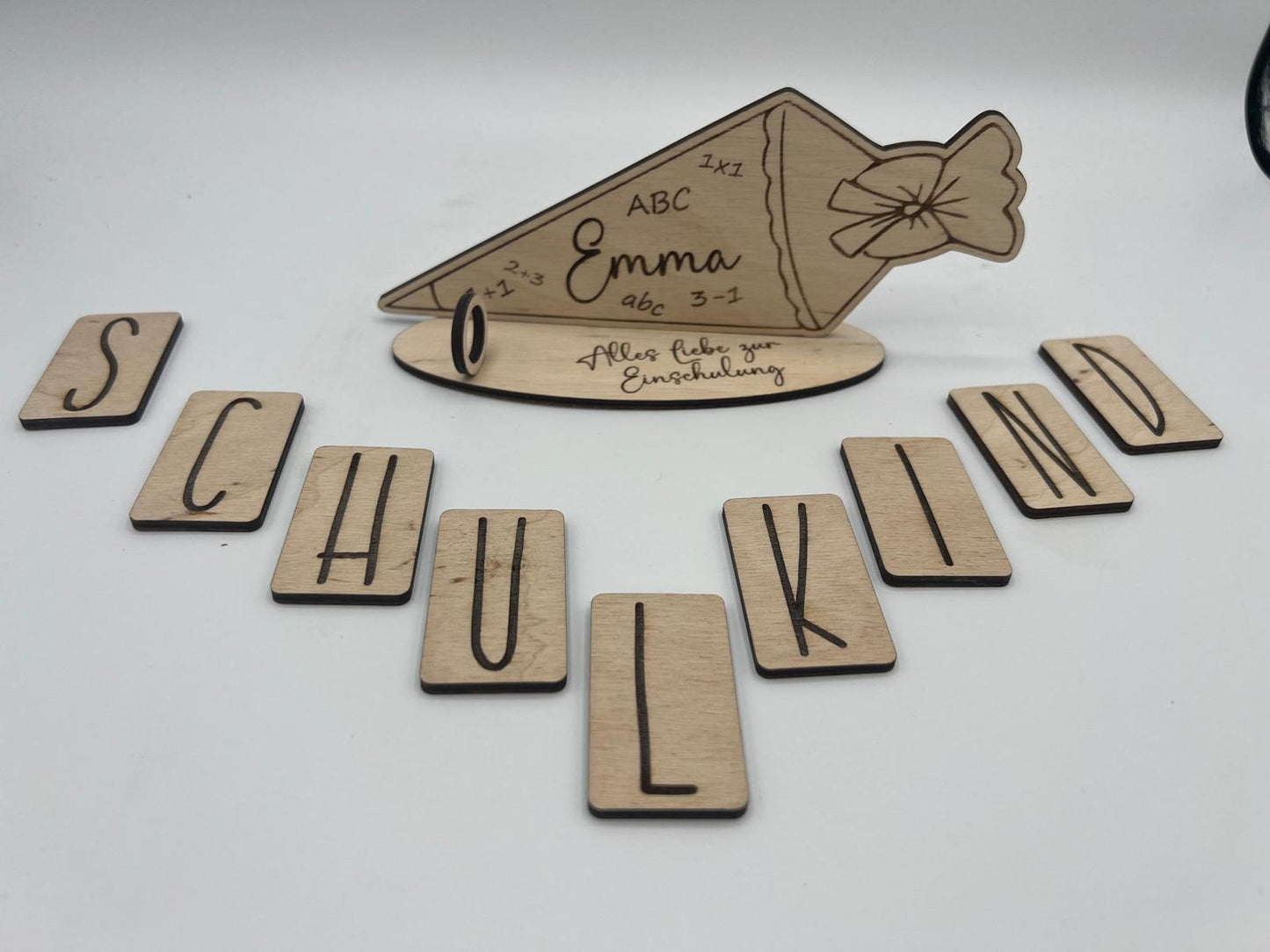 Geldgeschenk zur Einschulung aus Holz, Schultüte mit Wunschname, individueller Aufsteller, alternative Geschenkidee zur Einschulung, Schule