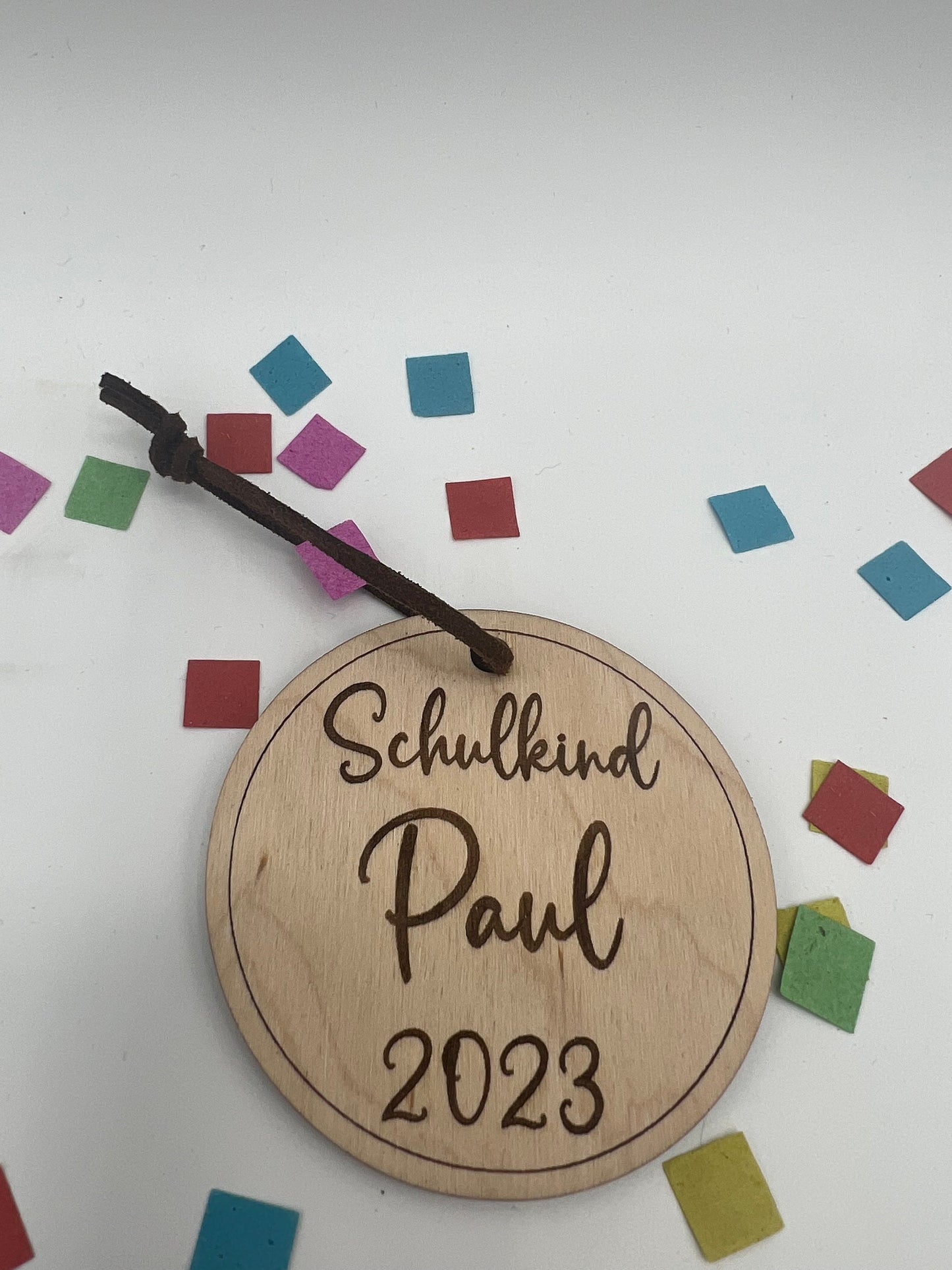 Anhänger Holz Schultüte / Schulanfang / personalisiert