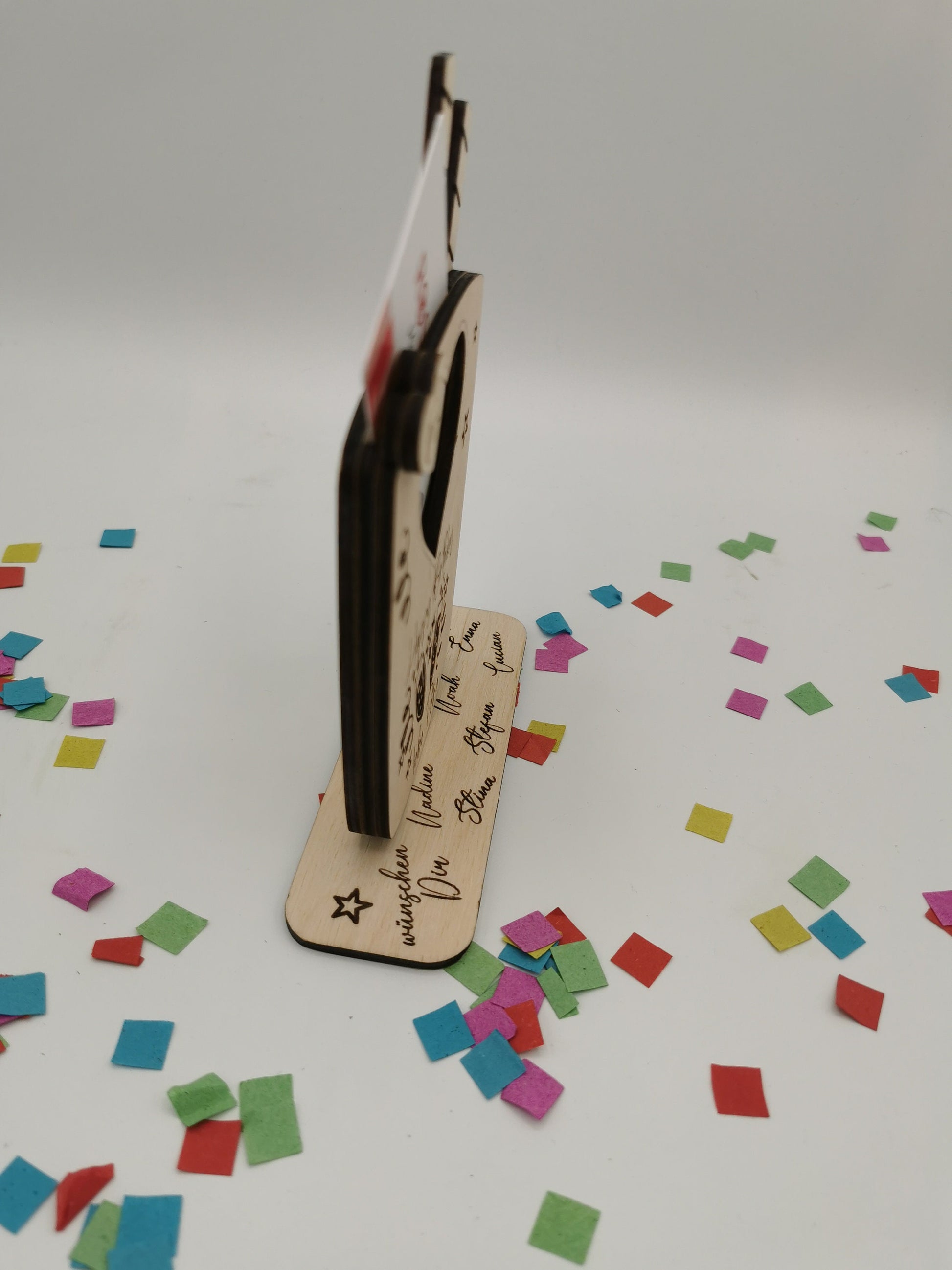 Gutschein Aufsteller - Individuelle Holzidee für Geburtstagsgeschenke, DIY Geschenke für Frauen & Männer, Abschluss Jubilare