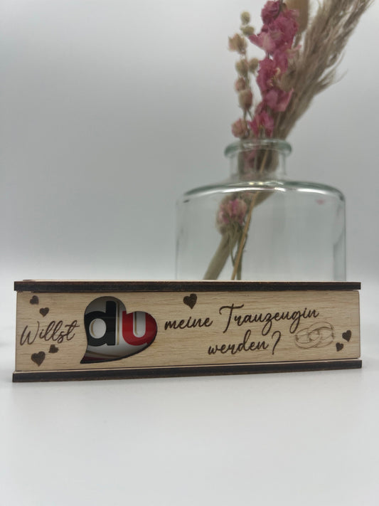 Willst du meine Trauzeugin werden ? gravierte Geschenkbox Geschenkverpackung Schokoriegel personalisierbar