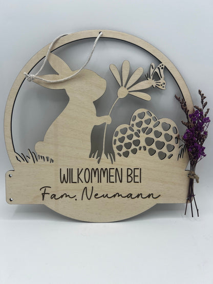 Tür Kranz / Deko Türschild /Oster Dekoration / Familien Tür Kranz / Holzring zum anhängen/ Fenster Dekoration / Hase / Ostern / Frühling