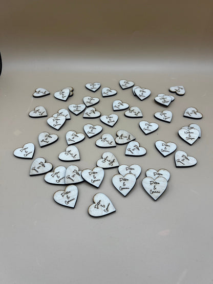 Streudeko zur Hochzeit /Dekoration Tisch / Herzen mit Namen/ Platzkarten/Holz Herz Personalisiert Hochzeit Tischdeko Geburtstag/ 50stk