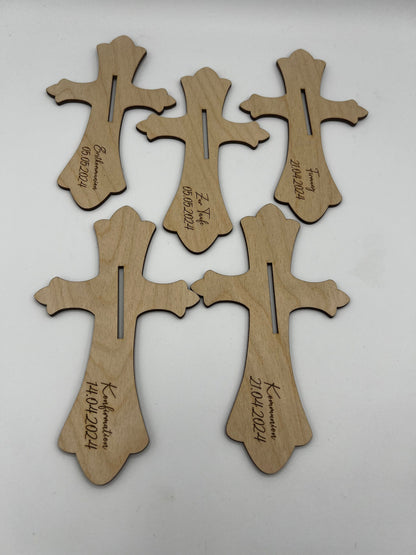 Tischdekoration zur Konfirmation aus Holz, Taufdeko , Fisch mit Wunschname inkl. Gravur aus Holz, Kommunion, Taufe, Jugendweihe,