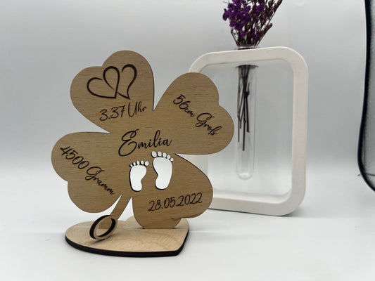Geldgeschenk Geburt, Schwangerschaft, Kleeblatt aus Holz, mit Gebutsdaten, Geschenke zu Nachwuchs, zur Babyparty oder Taufe