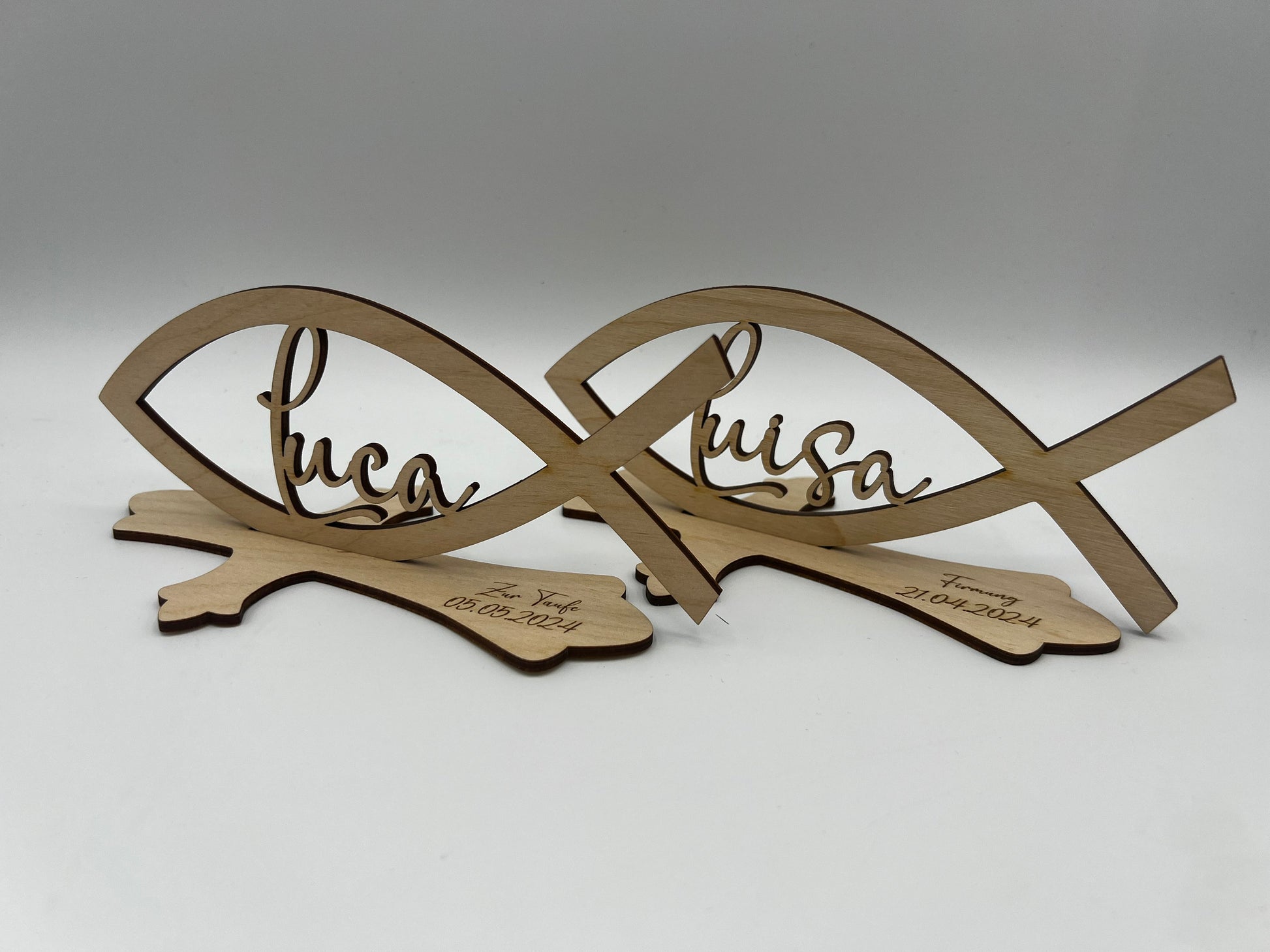 Tischdekoration zur Konfirmation aus Holz, Taufdeko , Fisch mit Wunschname inkl. Gravur aus Holz, Kommunion, Taufe, Jugendweihe,