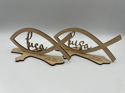 Tischdekoration zur Konfirmation aus Holz, Taufdeko , Fisch mit Wunschname inkl. Gravur aus Holz, Kommunion, Taufe, Jugendweihe,