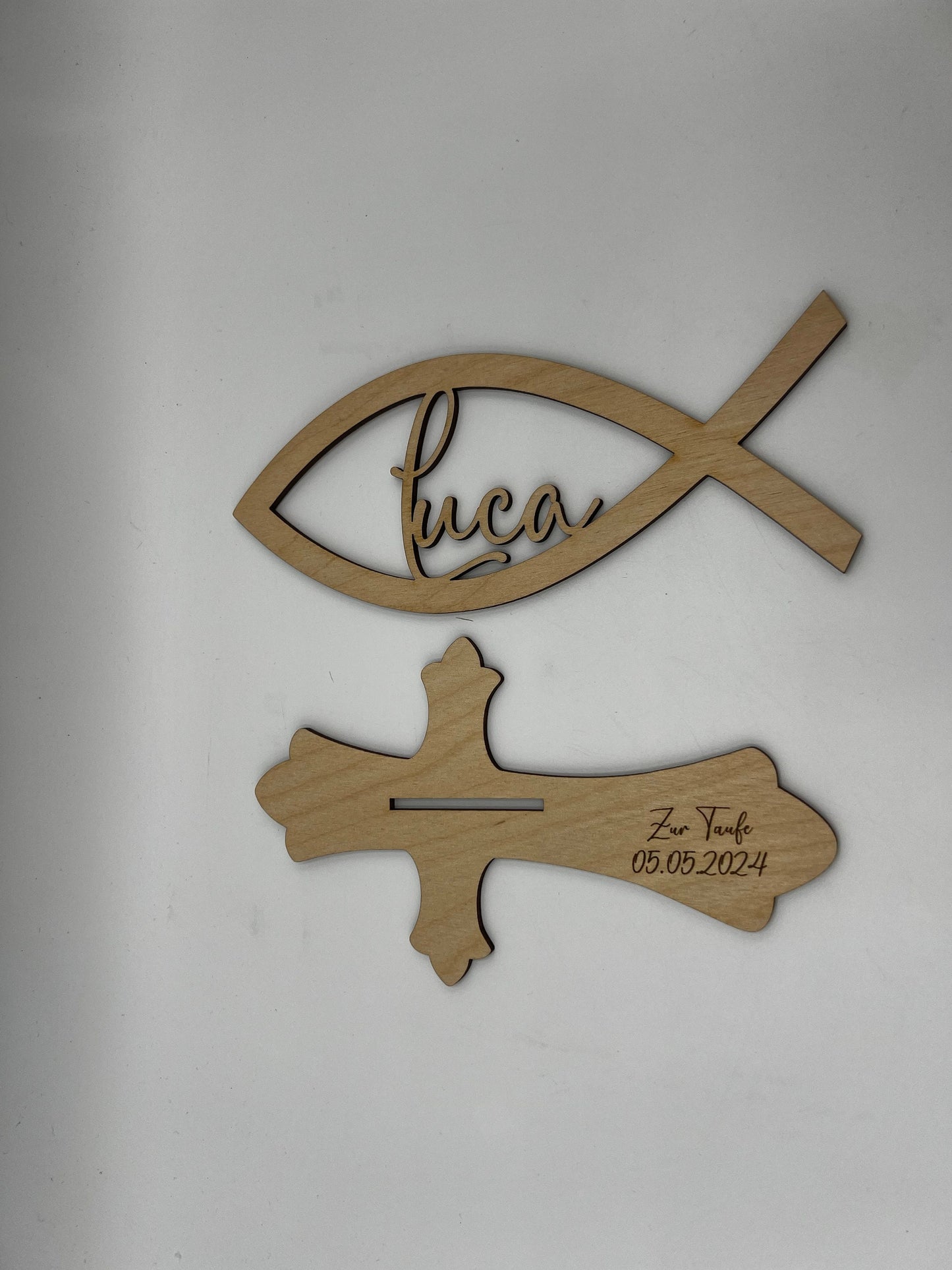 Tischdekoration zur Konfirmation aus Holz, Taufdeko , Fisch mit Wunschname inkl. Gravur aus Holz, Kommunion, Taufe, Jugendweihe,