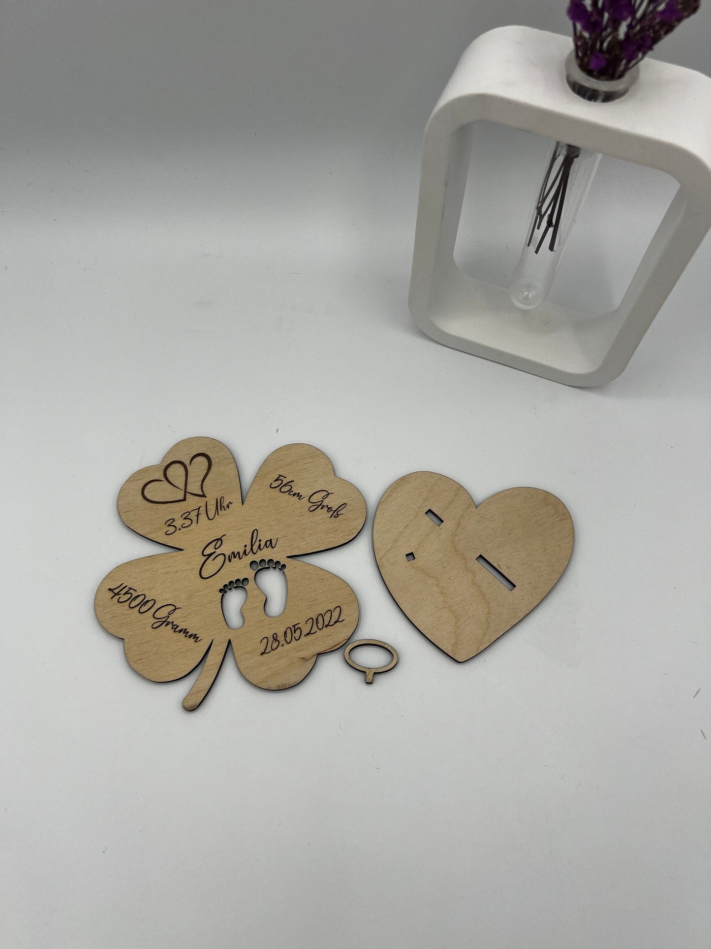 Geldgeschenk Geburt, Schwangerschaft, Kleeblatt aus Holz, mit Gebutsdaten, Geschenke zu Nachwuchs, zur Babyparty oder Taufe