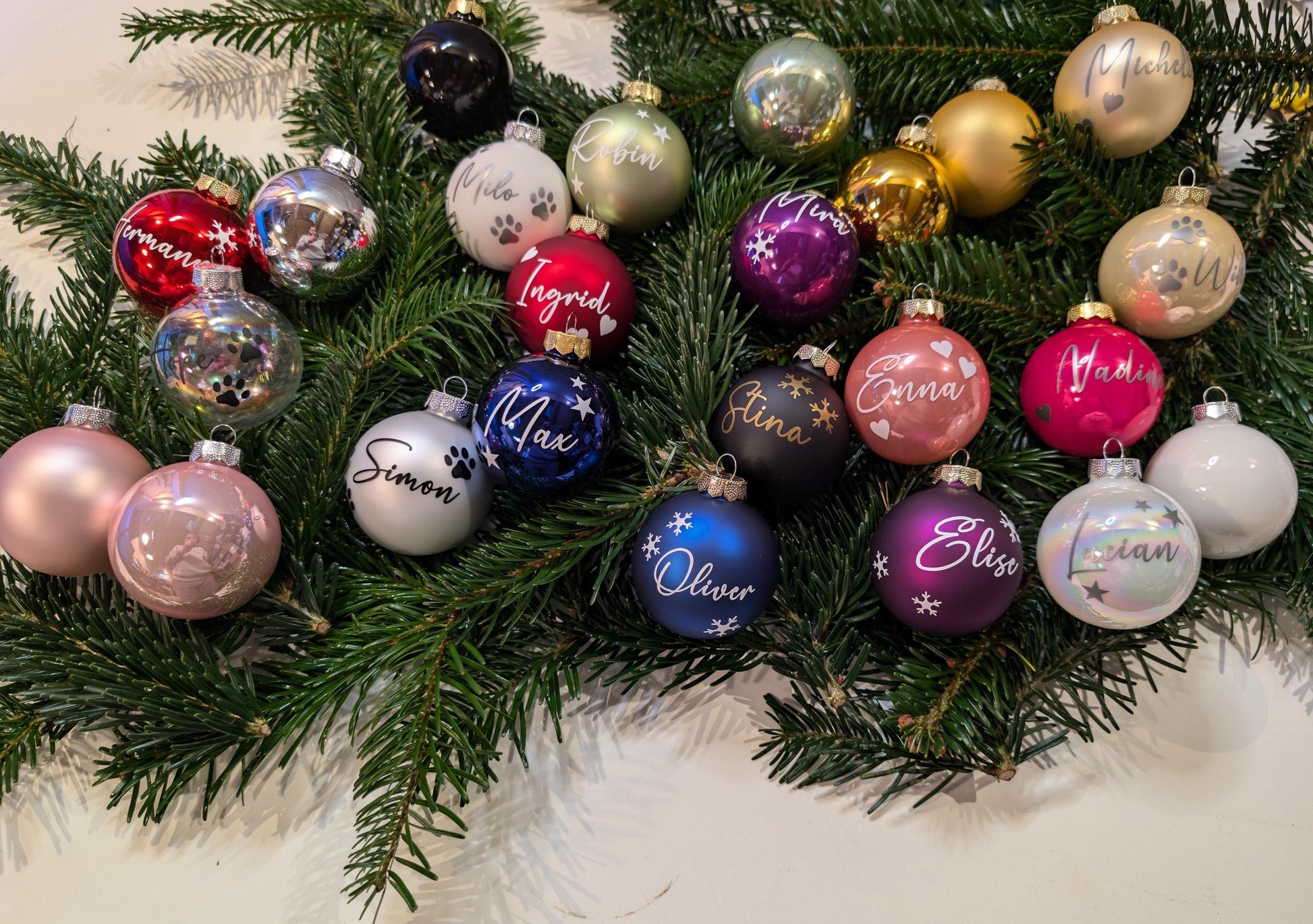 Weihnachtskugel mit Namen, Personalisiert, Christbaumkugel, Weihnachten, Christmas, Geschenk, Geschenke, Geschenkidee von Herzen