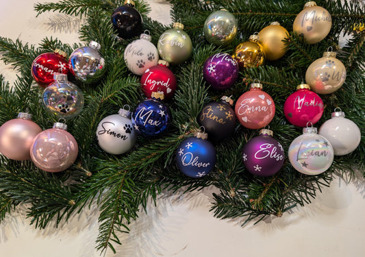 Weihnachtskugel mit Namen, Personalisiert, Christbaumkugel, Weihnachten, Christmas, Geschenk, Geschenke, Geschenkidee von Herzen