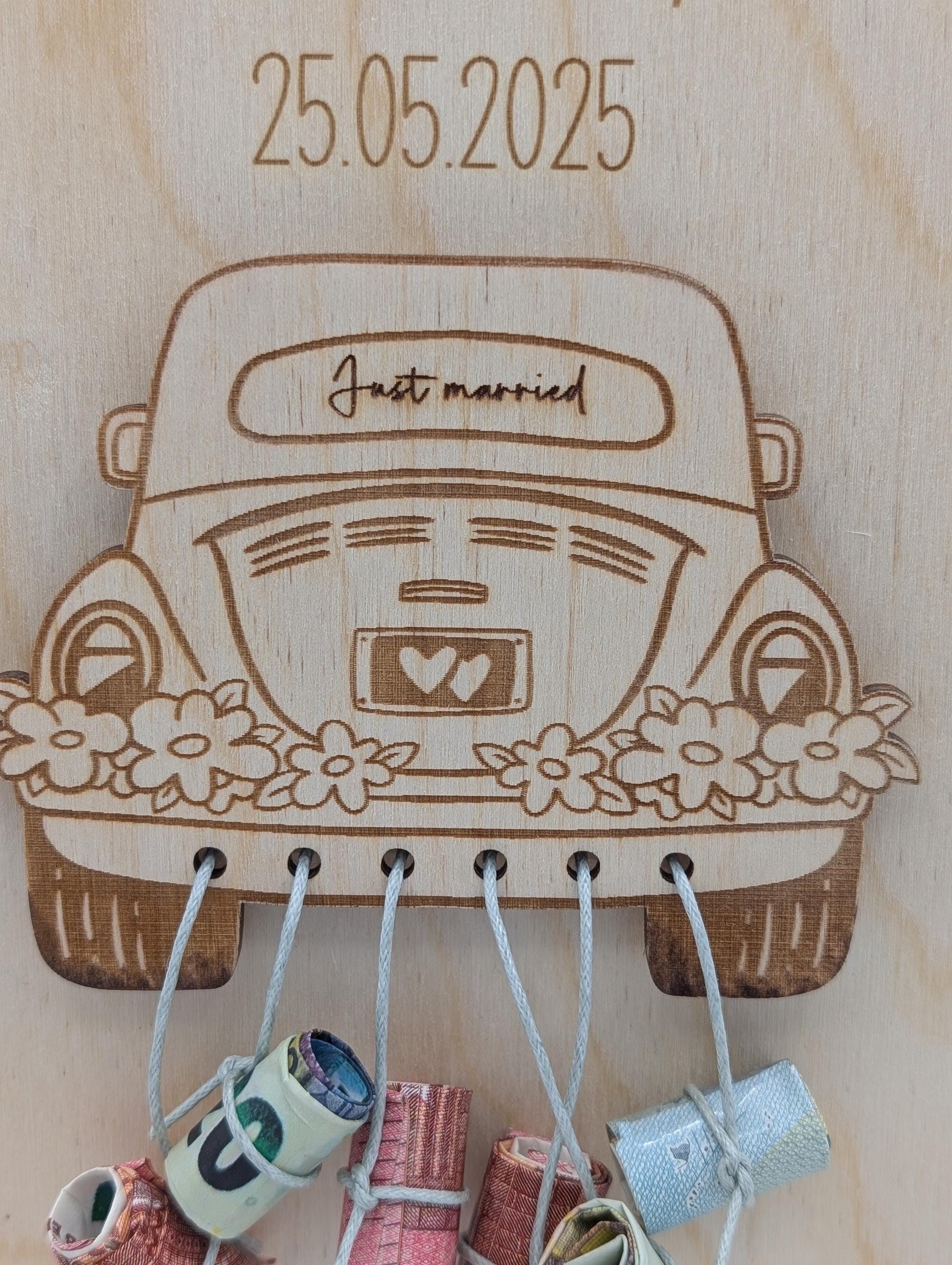 Hochzeitsgeschenk, Kreatives Geldgeschenk zur Hochzeit, Personalisiertes Holzschild mit Auto, Hochzeitsgeldgeschenk, Geld verschenken