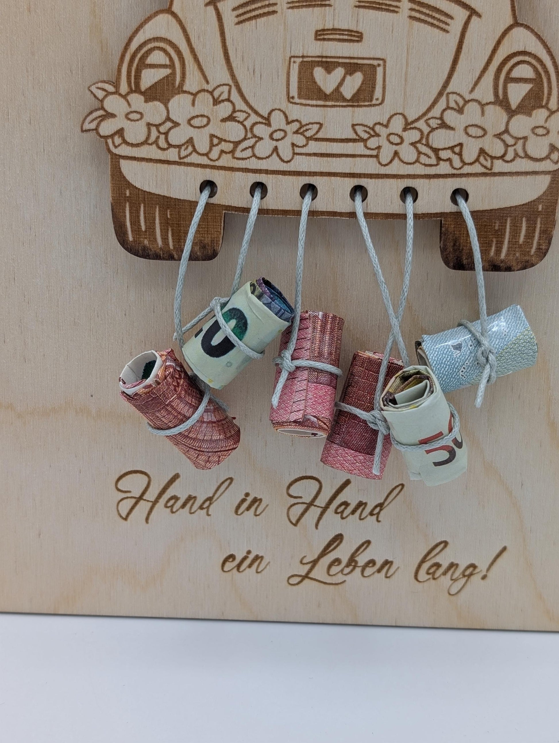 Hochzeitsgeschenk, Kreatives Geldgeschenk zur Hochzeit, Personalisiertes Holzschild mit Auto, Hochzeitsgeldgeschenk, Geld verschenken