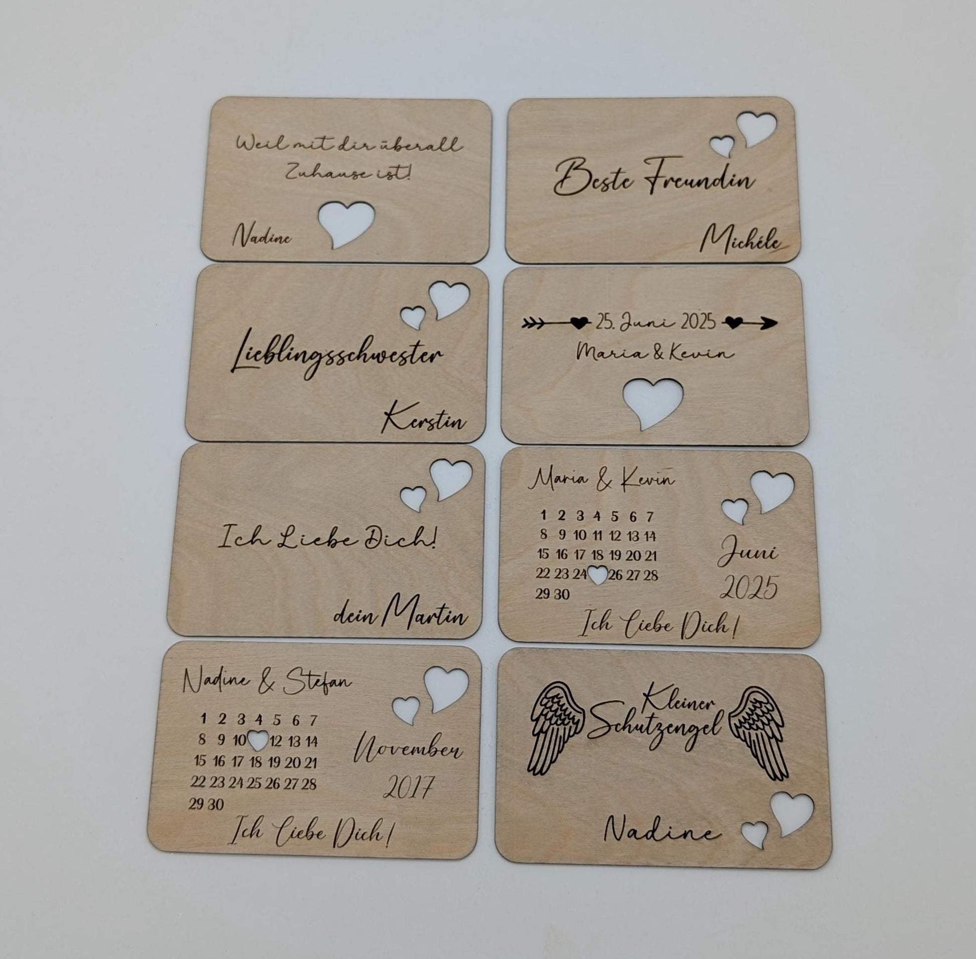 Liebes Visitenkarte aus 1mm starken Birkenholz, Größe 53x84mm mit Personalisierter Wunschgravur zum Valentinstag.