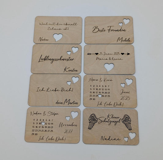 Liebes Visitenkarte aus 1mm starken Birkenholz, Größe 53x84mm mit Personalisierter Wunschgravur zum Valentinstag.
