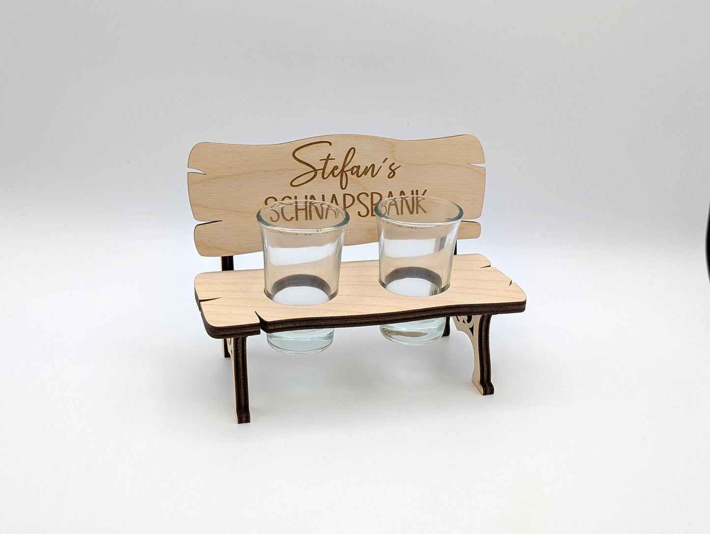 Geschenkidee zum Geburtstag, Schnapsbank, Rentnerbank aus 6mm Birkenholz, Personalisierbar, Personalisiertes Geschenk