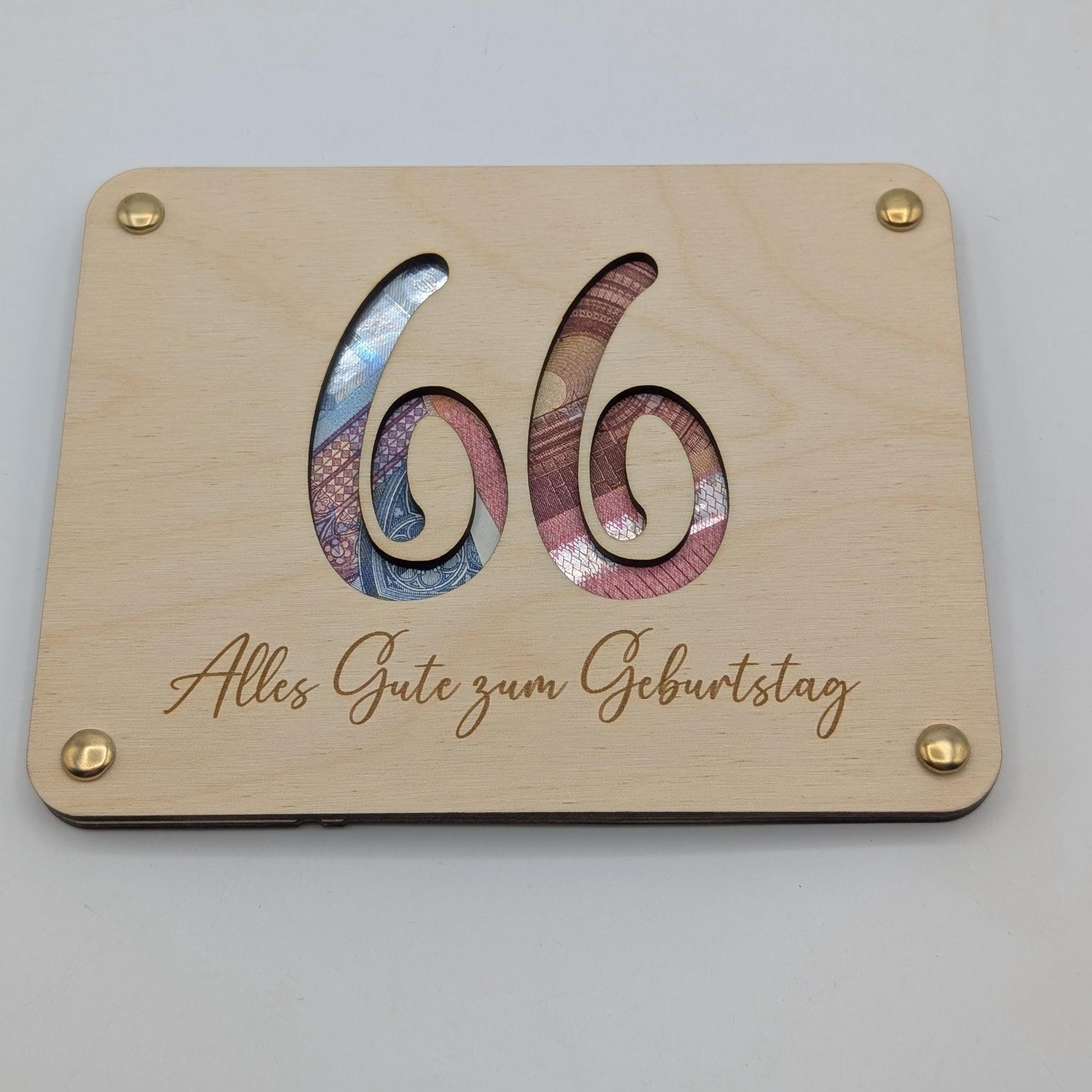 Geldgeschenk zum 66. Geburtstag aus Holz