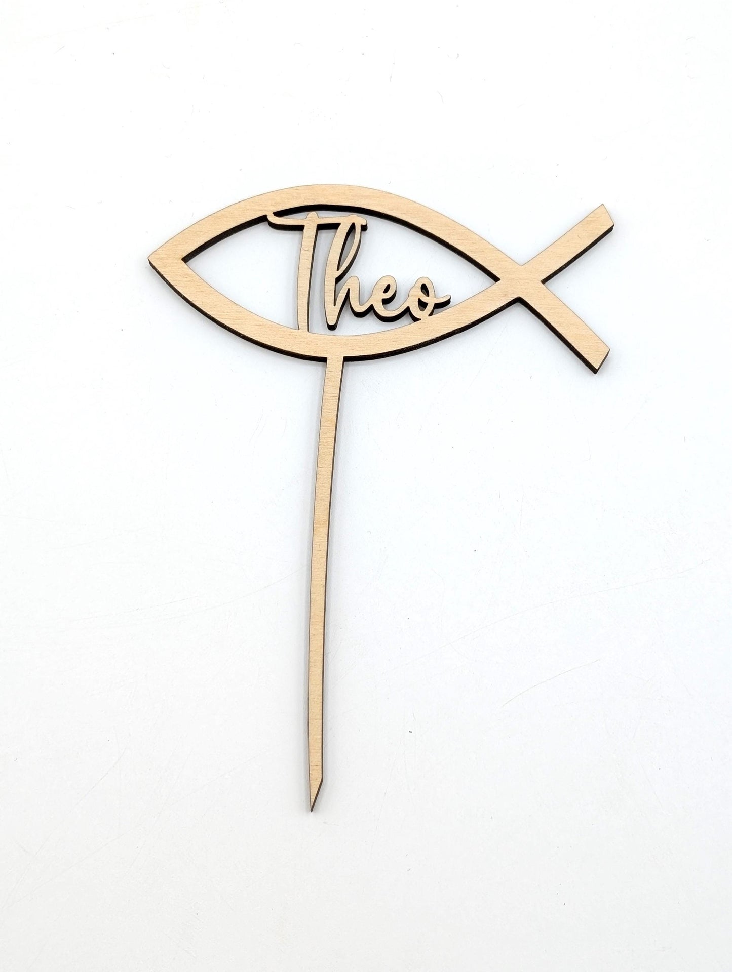 Personalisiertes Blumenstecker Fisch mit Name aus Holz, ideal als Tischdeko zur Konfirmation, Kommunion oder Taufe