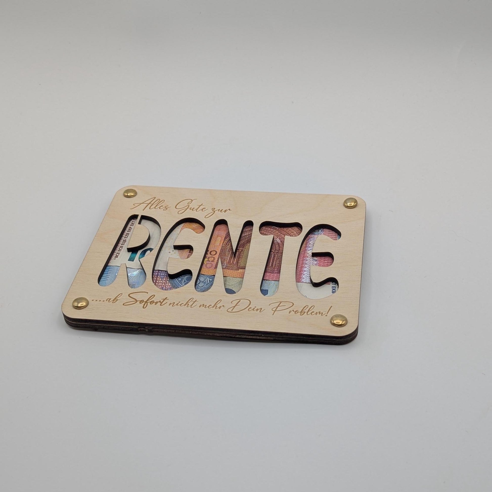 Personalisiertes Geschenk zur Rente – Hochwertige Holzkarte mit Gravur, ideal als Geldgeschenk oder Gutscheinhalter. Individuell mit Name, Datum oder Widmung gestaltbar. Perfektes Abschiedsgeschenk für den Ruhestand.