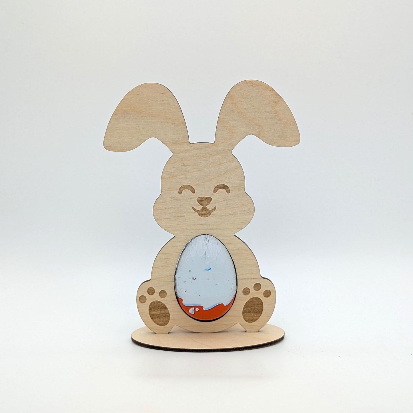 Osterhase aus Holz, in den Bauch passt ein Ü-ei hinein, Personalisiert für Kinder zu Ostern