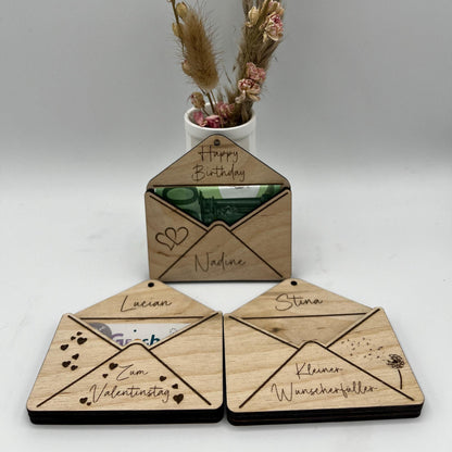 Kleiner Briefumschlag aus Holz, zum verschenken von Geld oder Gutscheinen, als Alternative zum Klassischen Umschlag, auf Wunsch auch Personalisiert mit Namen