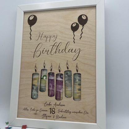 Personalisiertes Geldgeschenk zum Geburtstag, Motiv Luftballons mit Happy Birthday, Name vom Geburtstagkind & der Wünschenden sowie das Geburtstagsjahr können Graviert werden.