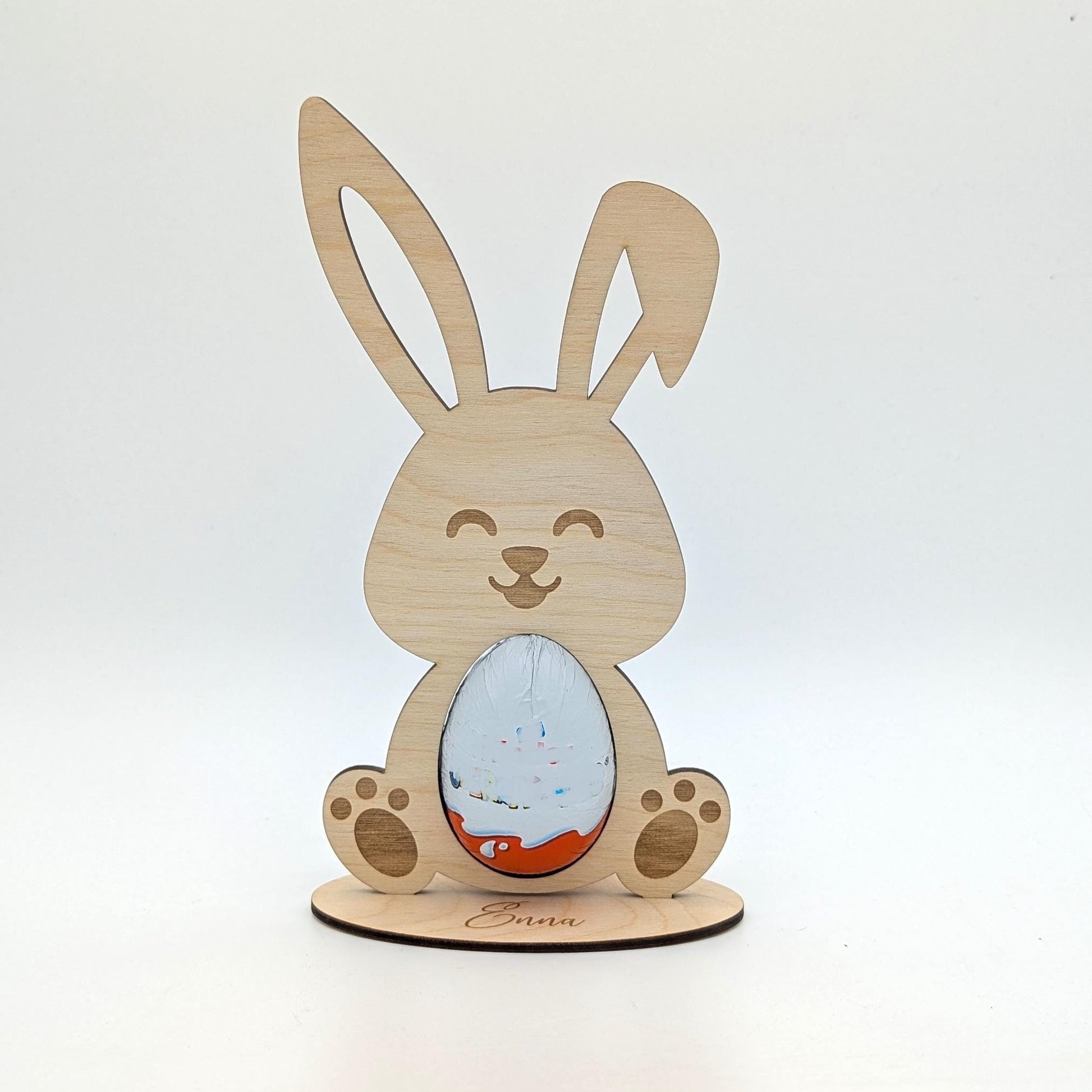 Osterhase aus Holz, in den Bauch passt ein Ü-ei hinein, Personalisiert für Kinder zu Ostern