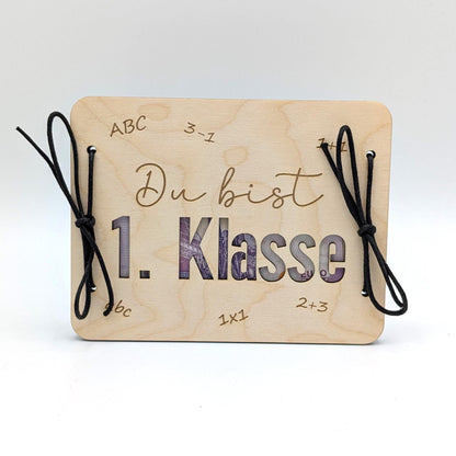 Geldgeschenk zur Einschulung, Geschenkkarte aus Holz zum Verschenken von Geld.