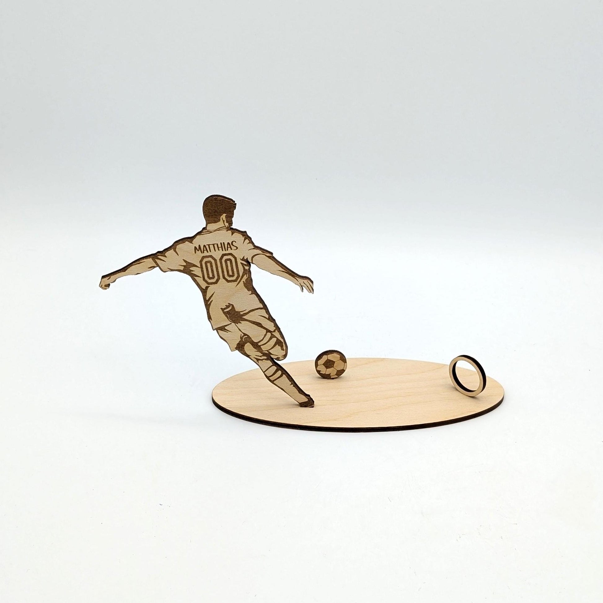 Geldgeschenk Personalisiert für Fußballfans, Geschenkidee aus Birkenholz zum Geburtstag mit Name