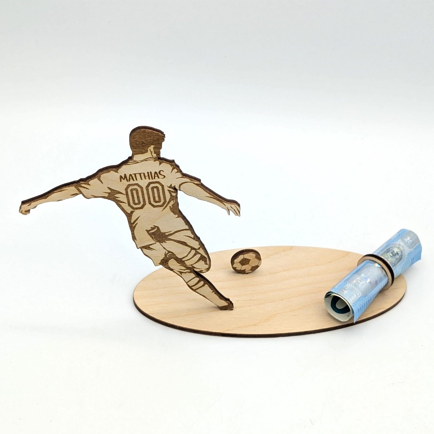 Geldgeschenk Personalisiert für Fußballfans, Geschenkidee aus Birkenholz zum Geburtstag mit Name