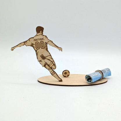 Geldgeschenk Personalisiert für Fußballfans, Geschenkidee aus Birkenholz zum Geburtstag mit Name