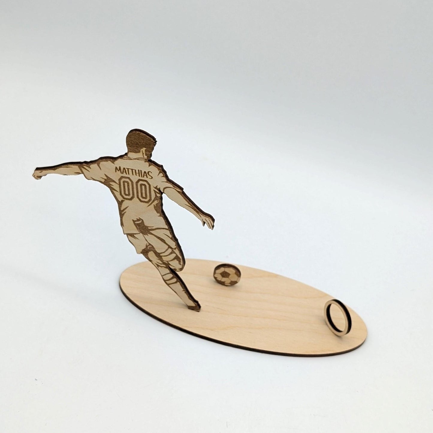 Geldgeschenk Personalisiert für Fußballfans, Geschenkidee aus Birkenholz zum Geburtstag mit Name