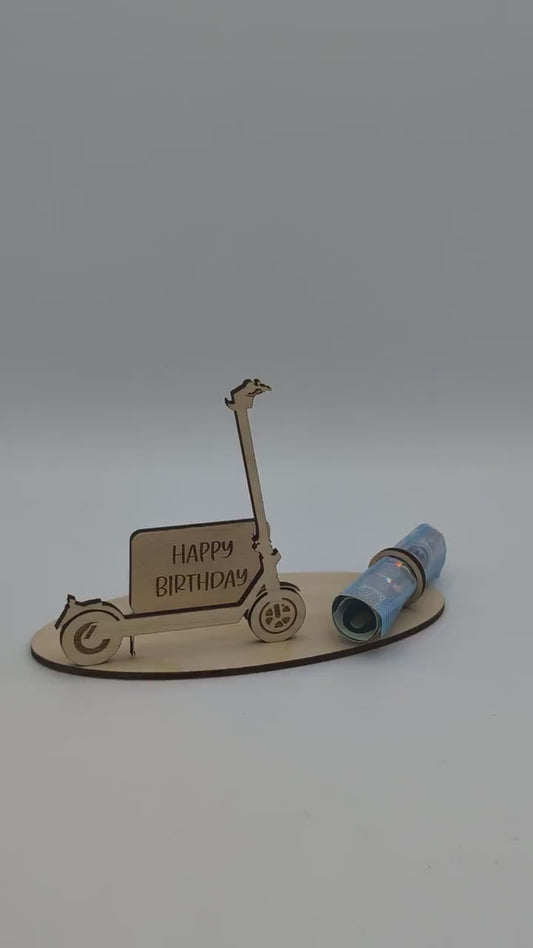 Geldgeschenk E-Scooter zum Geburtstag, Geschenkidee Personalisiert aus Holz zum Jubiläum, als Geburtstagsgeschenk, Stilvoll Geld schenken