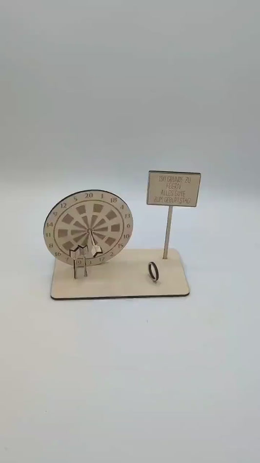 Dartscheibe Geldgeschenk mit Spruch, mit Name, Personalisierte Geschenkidee zum Geburtstag, Scheibe mit Pfeil, für Dart Spieler,